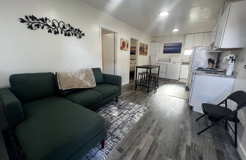 Crescent City Apartment | Ocean's 1177 Apartment: Oceanfront Retreat with Spa Access
