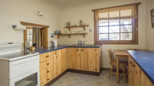 Bawley Point House | Relaxing Oceanfront Retreat at Bawley Beach