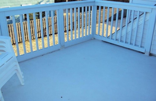 North Beach Haven House | Cozy Ocean Side Home in Brant Beach with Breakfast Included