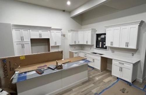 North Beach Haven Apartment | Modern 5 Bedroom Townhome with Pool – Perfect for Families!