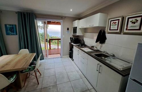 Blue Horizon Bay Apartment | Guest Rated: 10/10 at Ocean Song – Pet & Child Friendly