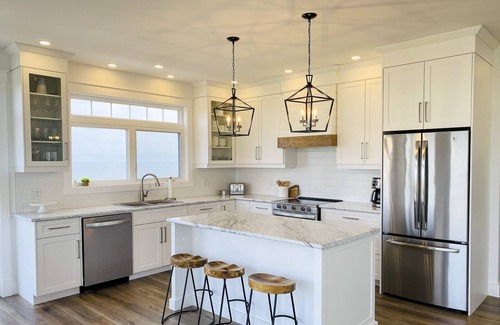 Sea View Hotel | Ocean Stone: Breathtaking Views & Family-Friendly Amenities