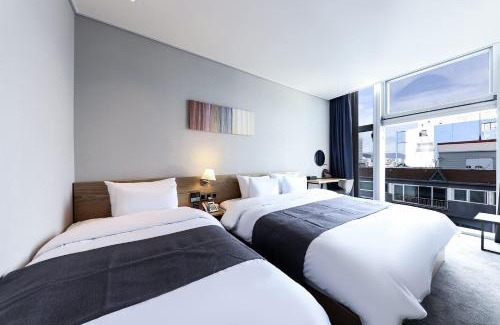 Suyeong-Gu Hotel | Ocean The Point Hotel: Pet-Friendly with Breathtaking Views