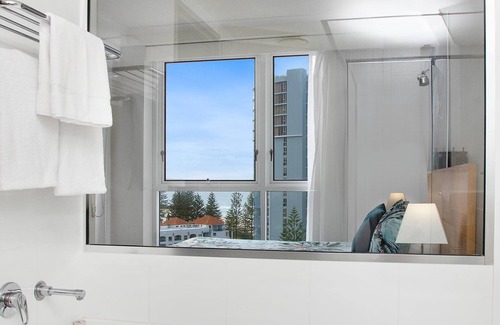 Coolangatta Resort | Ocean View 1 BD Mantra Apartment - Guest Rated 10/10