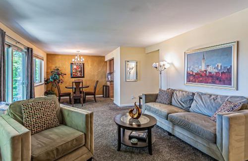 North End Apartment | Ocean View Retreat: 2 Bedrooms, Jacuzzi & Balcony Bliss