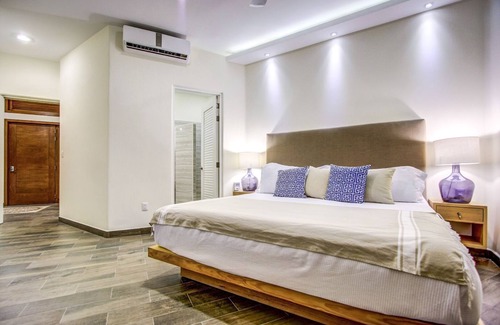 San Pedro Mixtepec Resort | Ocean View 2 Bedroom Residence with Pool Near the Beach