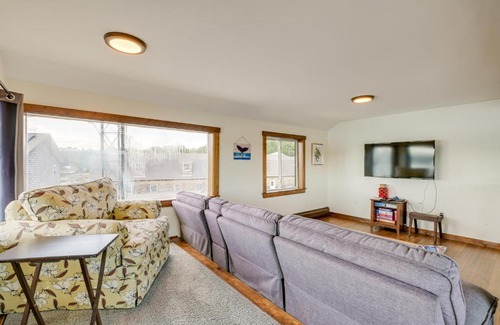 Manset Apartment | Ocean-View Getaway in Southwest Harbor - Rated 10/10!