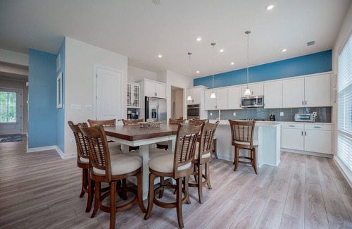 Frankford House | Seaside Escape: Ocean View Beach Club with Pool & Spa