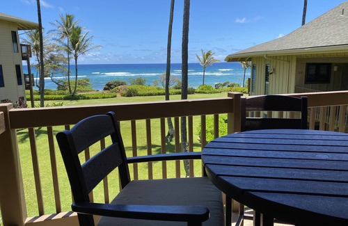 Lihue Condo | Oceanfront Townhouse with Pool & Spa - Guest Rated 9.8
