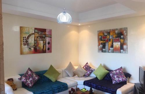 El Mansouria Apartment | Ocean View BGB Resort: 4-Star Escape with Private Beach