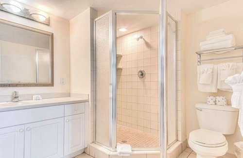 Ortona Park Resort | Ocean View Charming condo at Daytona Beach