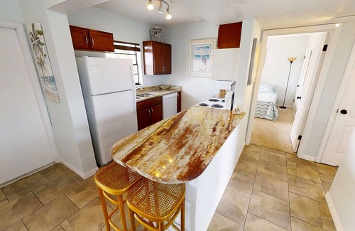 Ormond-by-the-Sea Condo | Ocean View Condo with Pool and Beach Access in Ormond-by-the-Sea