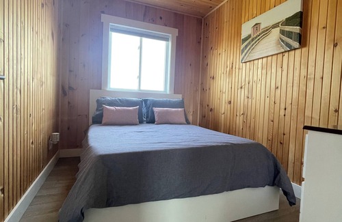 Savage Harbour Cottage | Ocean View Cottage Steps from Beautiful North Shore Beach