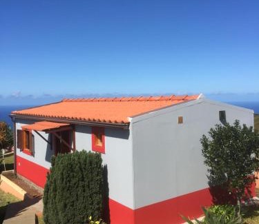 Ponta do Pargo House | Ocean View Cottage: 4-Star Retreat with Pool & Sea Access