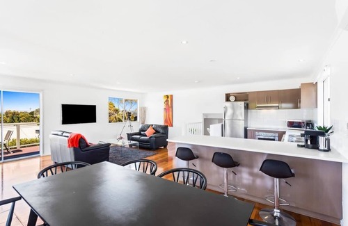 Rhyll House | Inviting Ocean View Escape with 3 Bedrooms & Family Amenities
