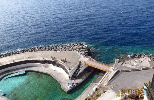 Tabaiba Apartment | Ocean View First Sea Line Apartment with Family-Friendly Perks