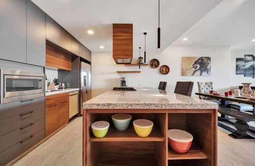 Pedregal Condo | Scenic 2BD/2BA Retreat with Oceanfront Views & Pool