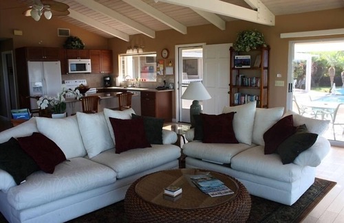 Kona Palisades House | Ocean View Kona Hideaway with Pool and Review Score 10/10