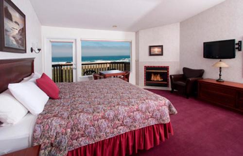 Fort Bragg Hotel | Ocean View Lodge: Guest Rated 8.7 with Stunning Oceanfront