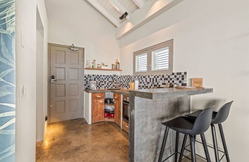 Pietermaai District Apartment | Seaside Escape in Historic Pietermaai District with Privacy