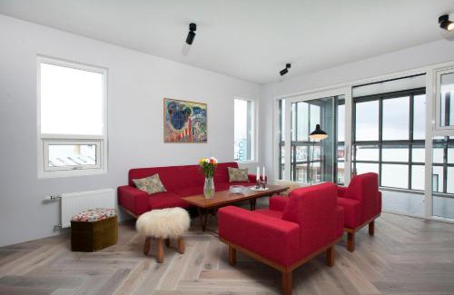 Grandar Apartment | Ocean View Apartment in Central Reykjavik - Rated 9.5/10