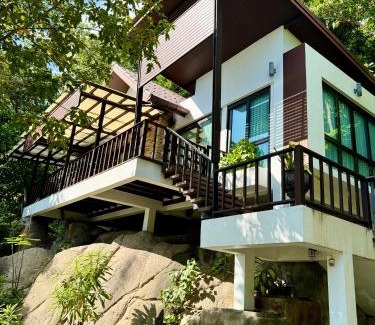 Haad Pleayleam House | Ocean View Mini-Villa - Guest Rated 9.8/10 Experience