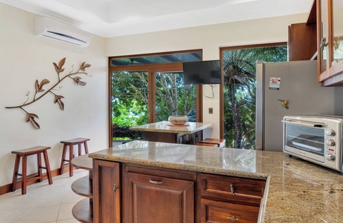 Jaco House | Panoramic Ocean Views at Mountain/Jungle Villa Near Beach
