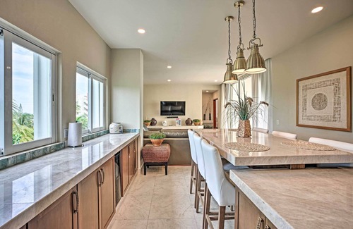 Centro - Supmza 001 Condo | Ocean-View Oasis on Playa Norte: Premier Resort Amenities