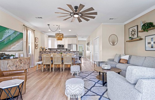 Clipper Cove House | Premier Stay: Private Pool, Hot Tub & Steps to the Beach