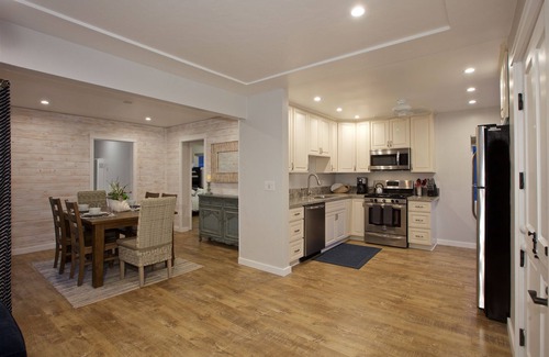 South Mission Beach House | Immaculate Retreat with Oceanfront Views and Pool Access