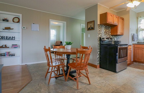Stanley Bridge House | Scenic Ocean View Retreat Near Dining and Shops