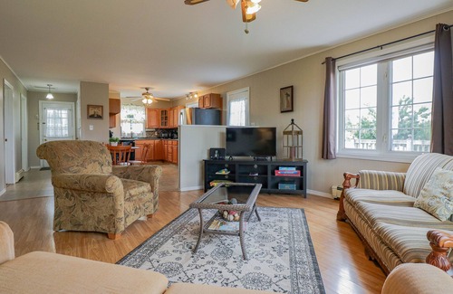 Stanley Bridge House | Scenic Ocean View Retreat Near Dining and Shops
