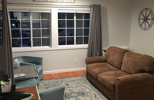 Hampton Condo | Ocean View Hotel - Steps from the Beach with Pool & Spa