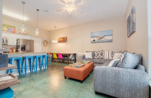 Corpus Christi House | Coastal Retreat: Ocean View Steps from the Beach!