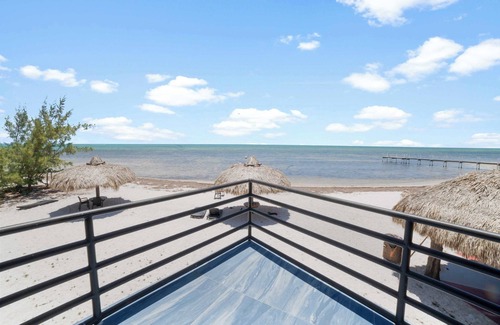 Coupon Bight Aquatic Preserve Apartment | Ocean View Suite Barnacle Resort