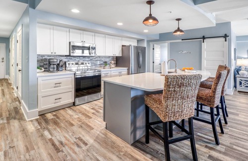 Mexico Beach Condo | Ocean Front View: Exceptional Stay with Pool & Spa Amenities