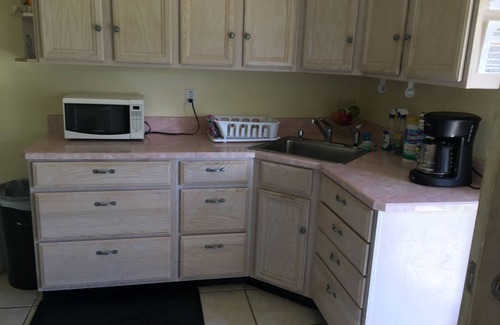 Flagler Beach Apartment | Cozy Ocean View Hotel Steps from the Beach and Town Center