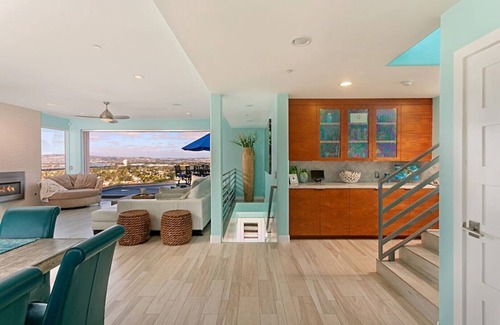 Ocean Beach House | Coastal Retreat: Oceanfront Home with 5 Bedrooms & Decks