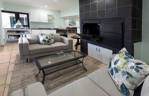 Mountainside Apartment | Coastal Retreat - Breathtaking Ocean View Apartment