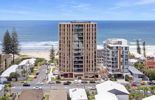 Palm Beach Apartment | Ocean Views Palm Beach