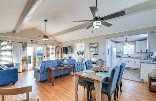 Surfside Beach House | Beachside Retreat: Renovated Surfside House with Ocean Views