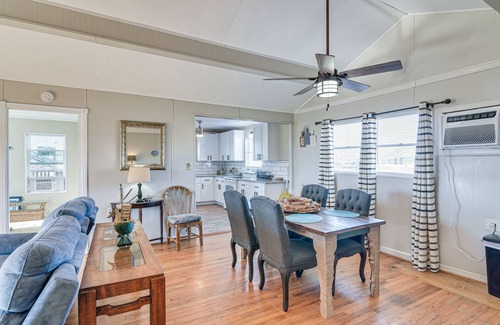 Surfside Beach House | Beachside Retreat: Renovated Surfside House with Ocean Views