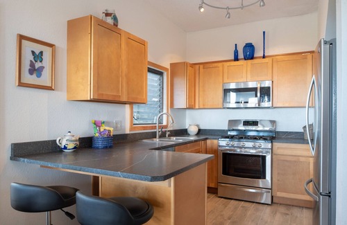 Kahaluu-Keauhou House | Oceanfront Paradise: 2 Bedroom with Stunning Ocean Views