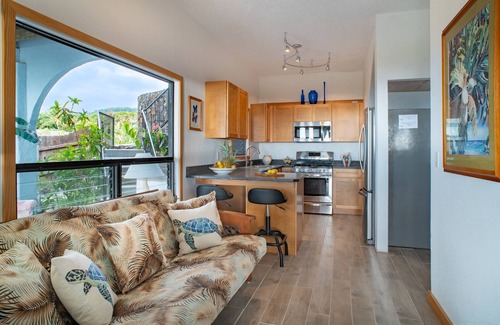 Kahaluu-Keauhou House | Oceanfront Paradise: 2 Bedroom with Stunning Ocean Views
