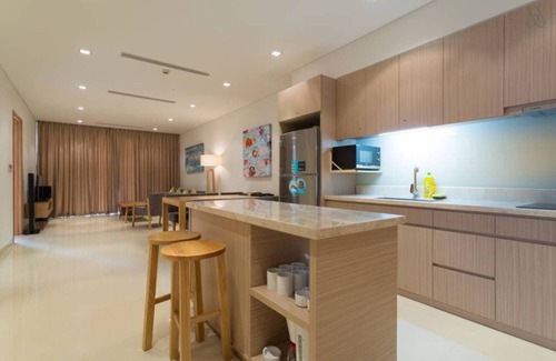 Ngu Hanh Son Apartment | Ocean Villas: Inviting 2BR Apartment with Pool View