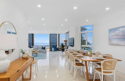 Wollongong CBD Apartment | Beachfront Penthouse at Ocean Vista Escape - Rated 9/10