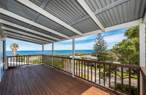 Guilderton House | Modern Ocean Vista Home with Breathtaking Views & Pool