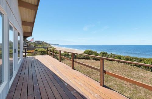 Gleneden Beach House | Ocean Waves: 4-Star Oceanfront Retreat with Outstanding Reviews