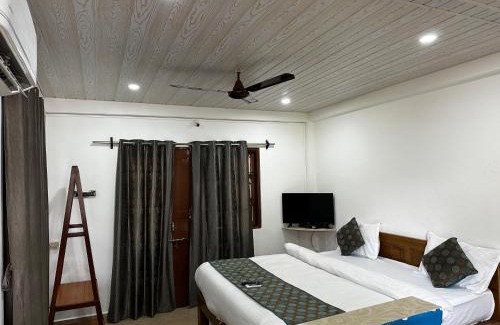 Baga House | Ocean Way Guest House: Family-Friendly Oceanfront Retreat