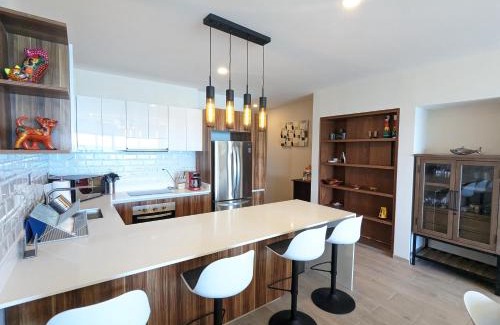 Centro - Supmza 001 House | Oceandreams Condo: 3BR, Oceanfront with Fantastic Views